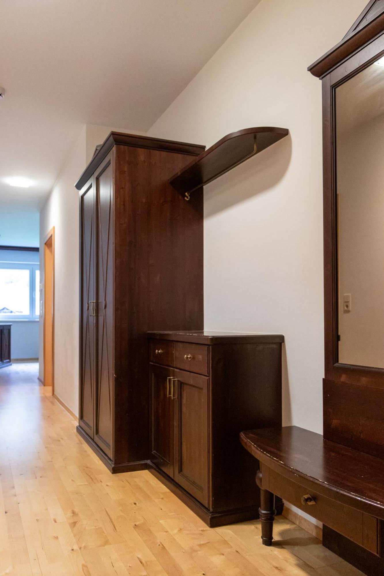 International House Zw 14 Apartment