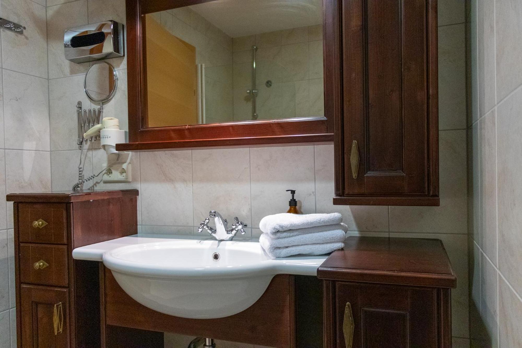 International House Zw 14 Apartment *